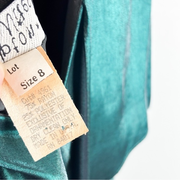 Vintage 80s/90s Hampton Nites Emerald Green Satin Low Back Maxi Dress Sz 8 - Picture 12 of 12